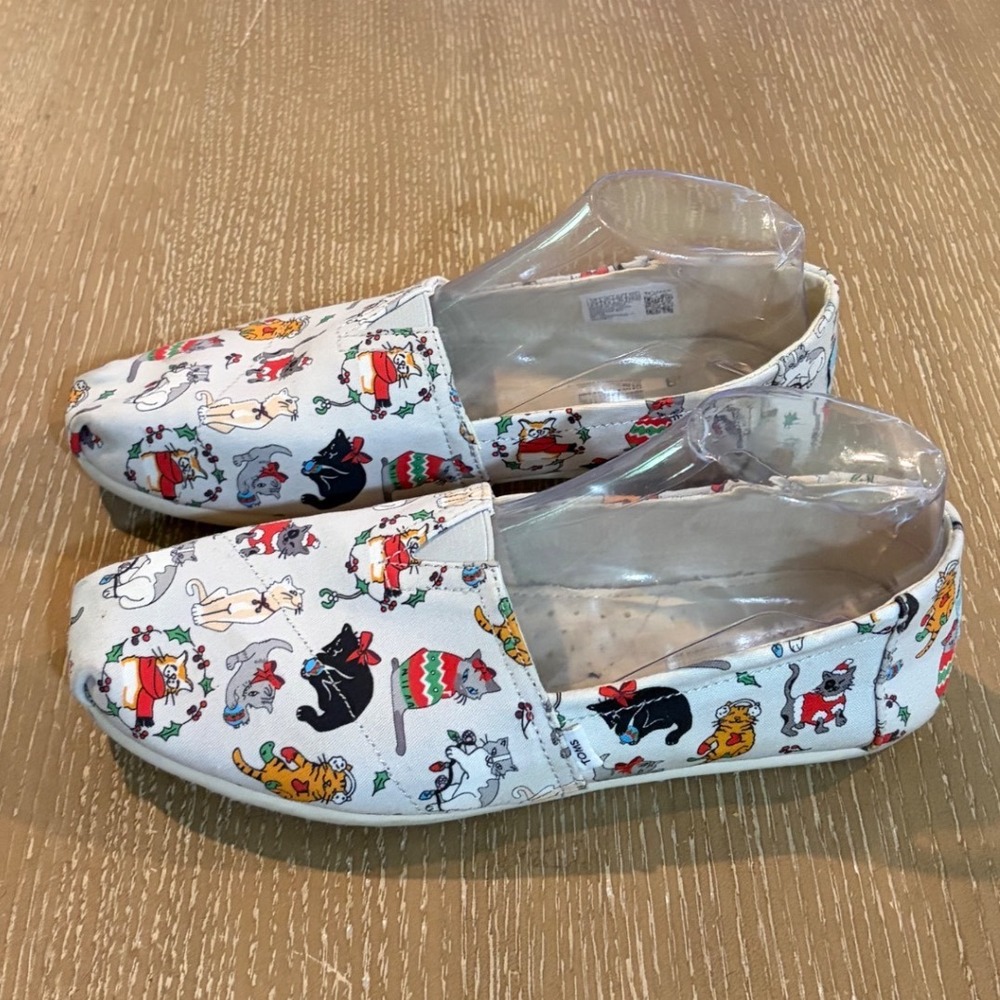 TOMS Alpargata Holiday Cat Print Slip On Shoes Christmas Sweaters Womens 8.5